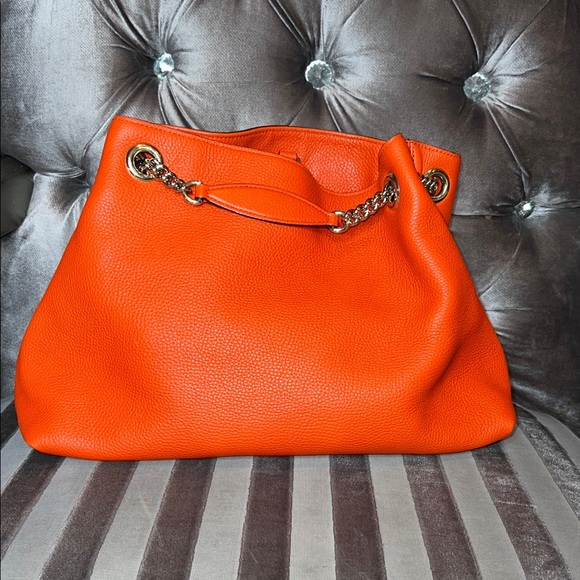 🍊 YOU ARE LOOKING AT A TOTAL UNICORN 🦄 Gucci Soho Working Tote in Rare Fire 🔥 🍊 - Picture 2 of 6